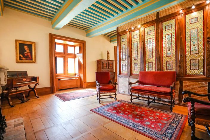 Image No.6-14 Bed House for sale