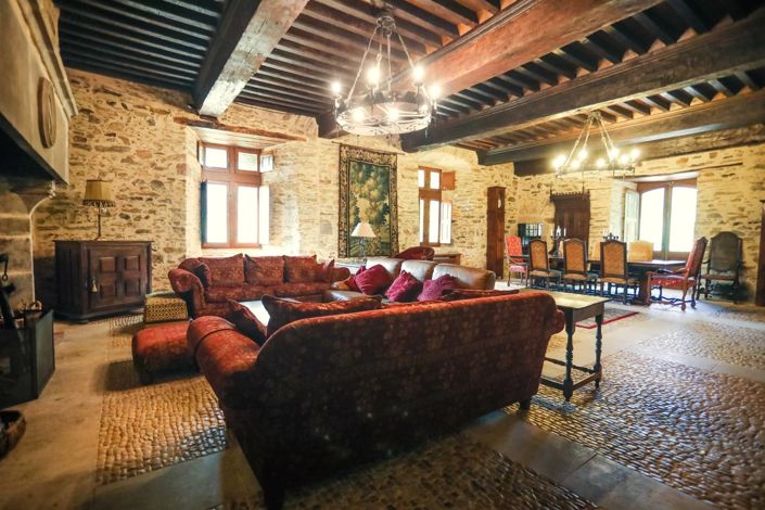 Image No.15-14 Bed House for sale