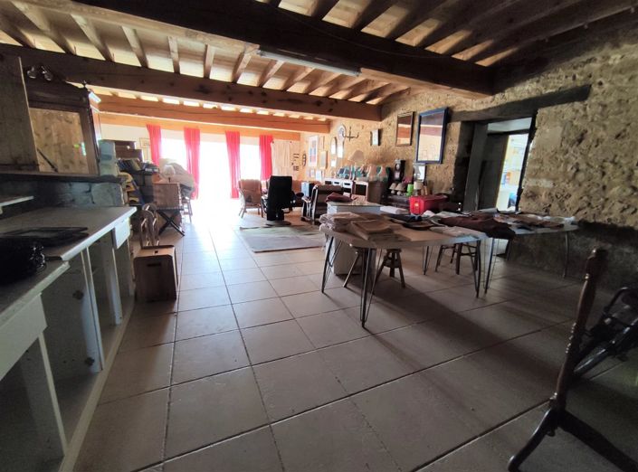 Image No.4-Barn for sale