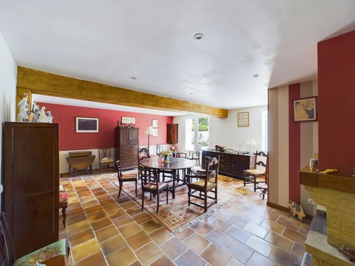 Image No.5-4 Bed Village House for sale