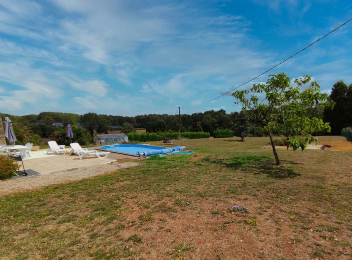 Image No.15-7 Bed House for sale