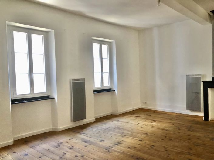 Image No.5-6 Bed House for sale