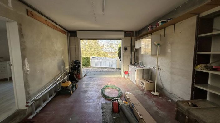 Image No.12-3 Bed House for sale