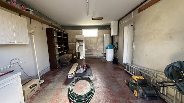 Image No.13-3 Bed House for sale