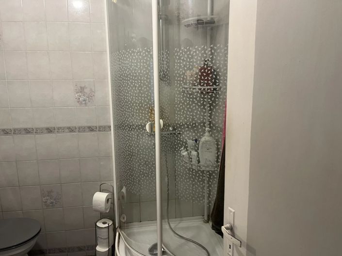 Image No.12-3 Bed House for sale