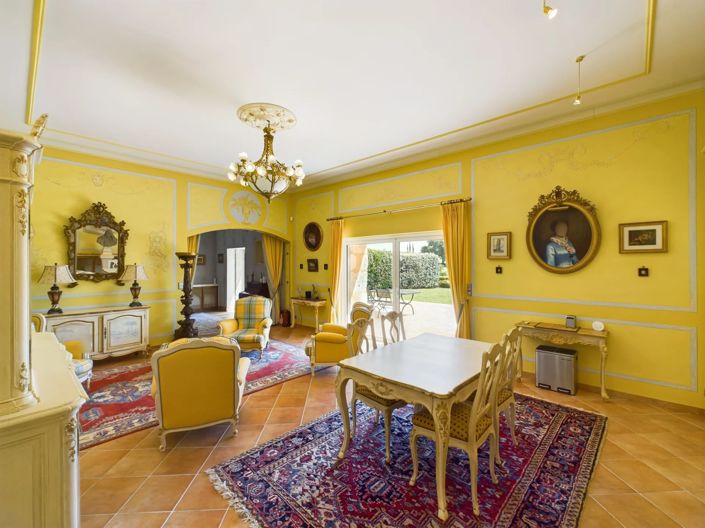 Image No.14-10 Bed House for sale