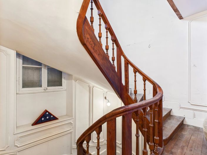 Image No.6-7 Bed Village House for sale