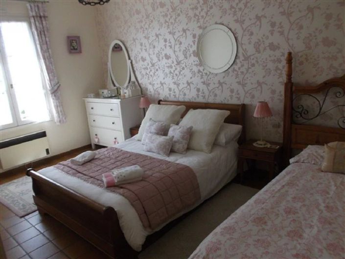 Image No.10-Maison de 7 chambres à vendre à Faye-l'Abbesse