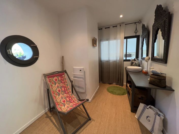 Image No.10-3 Bed Farmhouse for sale