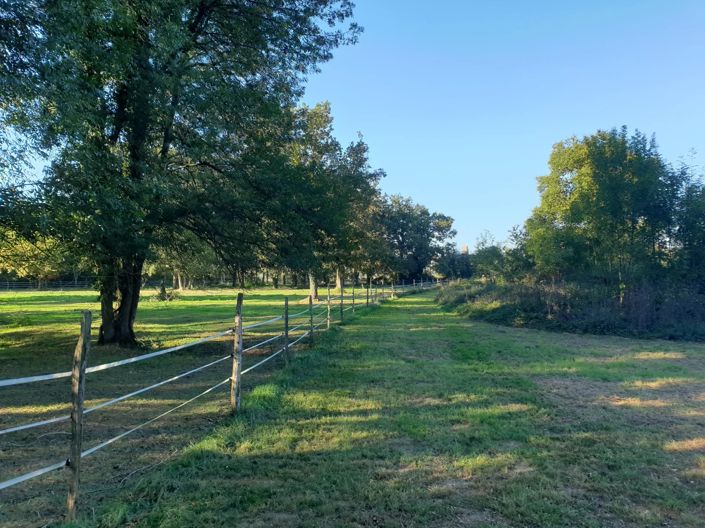 Image No.15-8 Bed House for sale