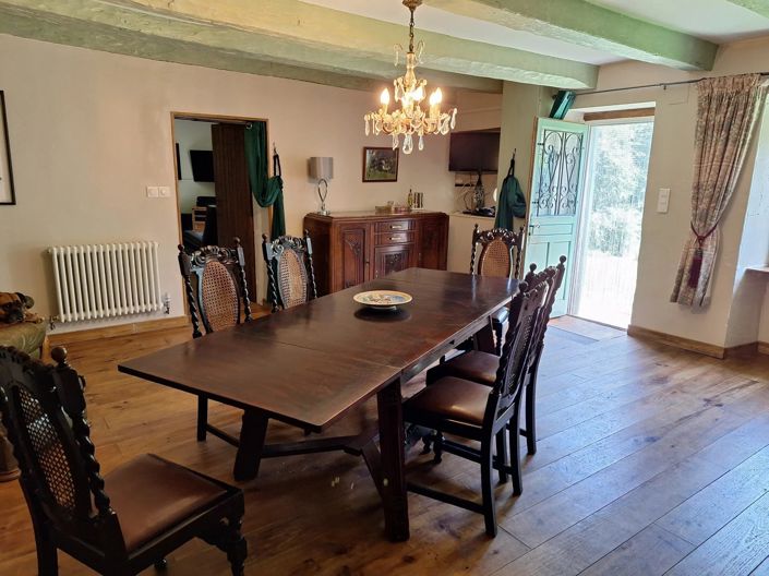 Image No.3-4 Bed House for sale