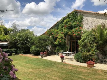 1 - Charente, Maison