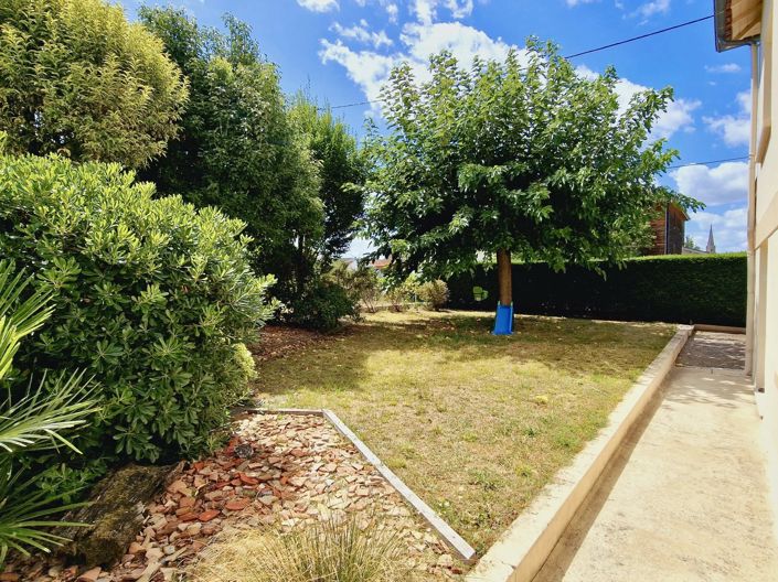 Image No.12-3 Bed Village House for sale