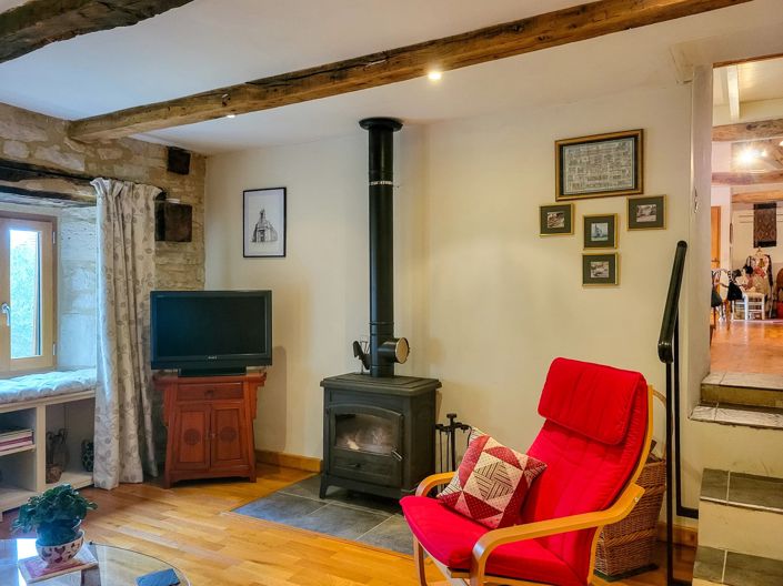 Image No.10-3 Bed House for sale