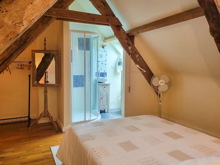 Image No.11-3 Bed House for sale