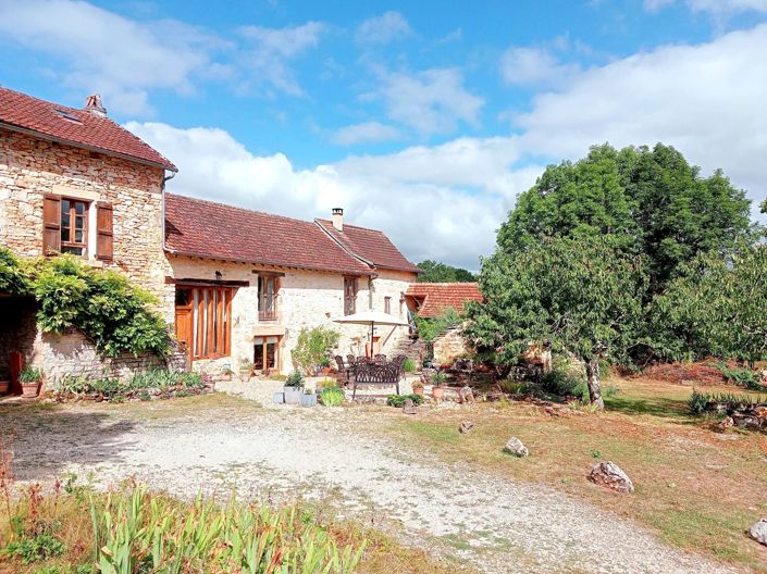 Image No.1-3 Bed House for sale