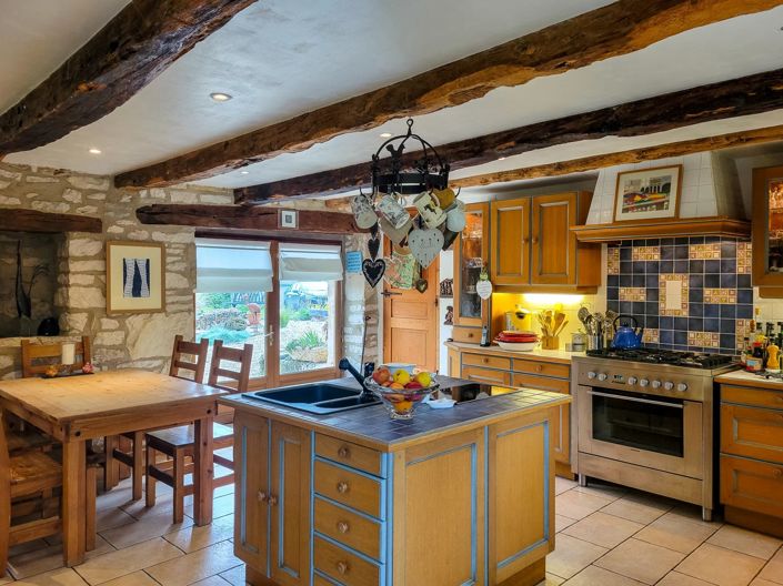 Image No.2-3 Bed House for sale