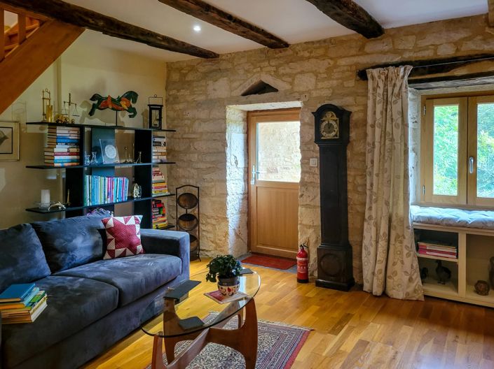 Image No.8-3 Bed House for sale