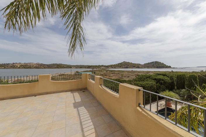 Image No.15-5 Bed House for sale