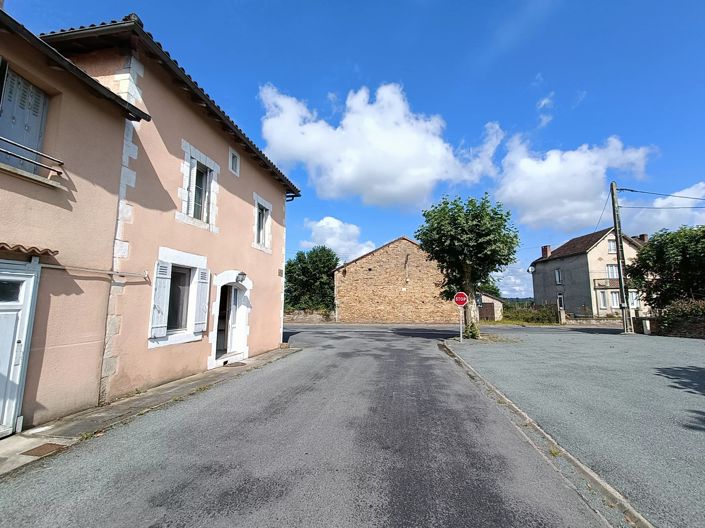 Image No.6-4 Bed House for sale