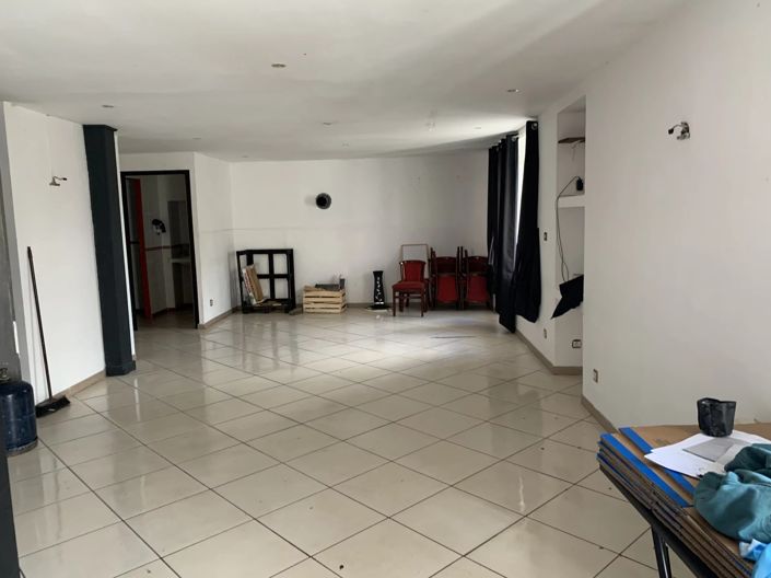 Image No.7-4 Bed House for sale