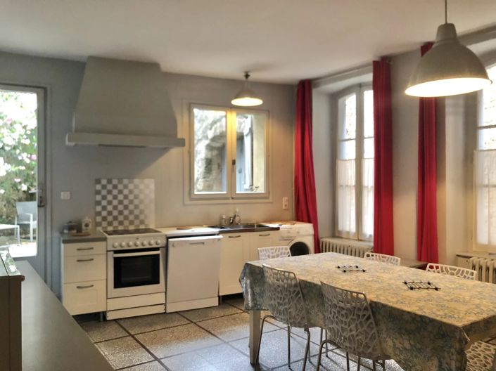 Image No.7-5 Bed House for sale