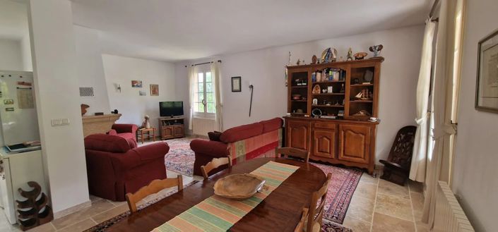 Image No.3-3 Bed House for sale