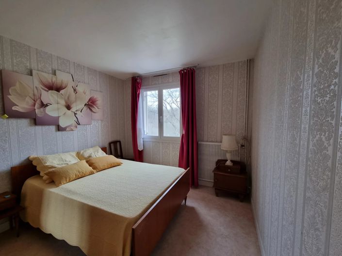 Image No.9-4 Bed House for sale