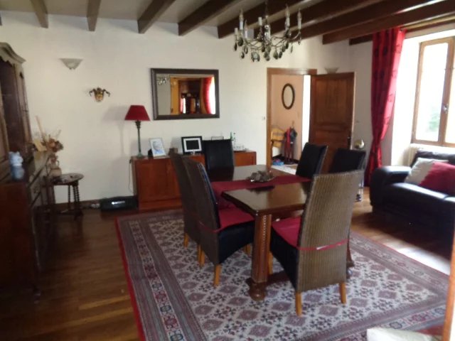 Image No.4-7 Bed House for sale