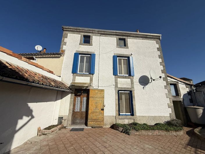Image No.1-3 Bed Village House for sale