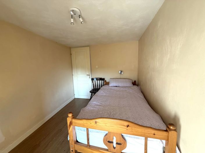 Image No.10-3 Bed Village House for sale