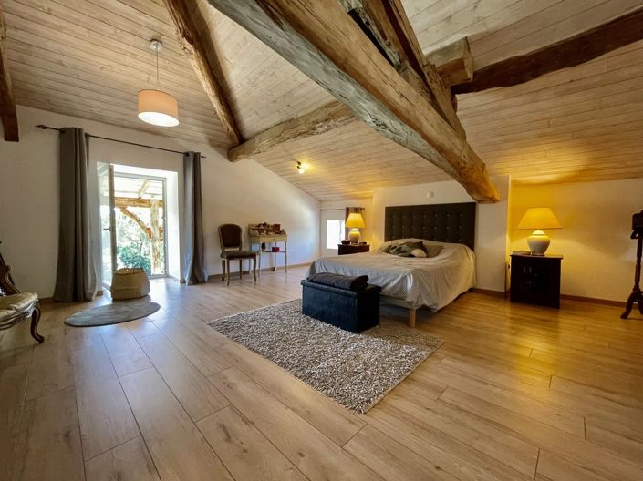 Image No.6-3 Bed House for sale