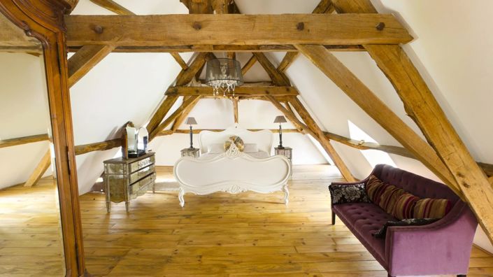 Image No.7-6 Bed House for sale