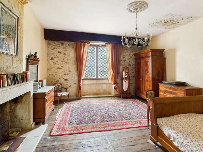 Image No.8-Maison de 2 chambres à vendre à Nontron