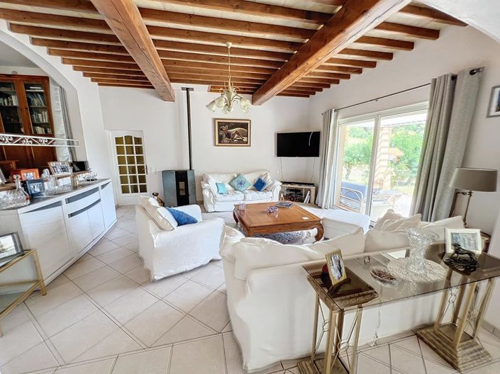 Image No.7-3 Bed House for sale