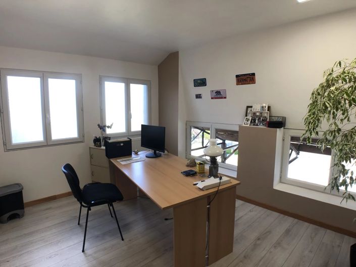 Image No.15-6 Bed Village House for sale