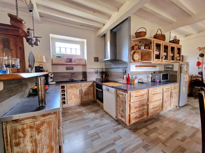 Image No.7-4 Bed House for sale