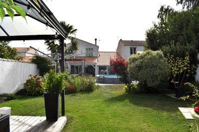1 - Puilboreau, House