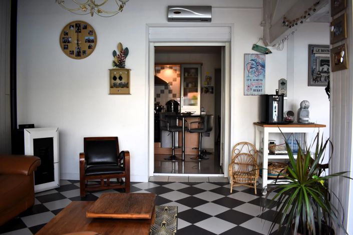 Image No.7-3 Bed House for sale