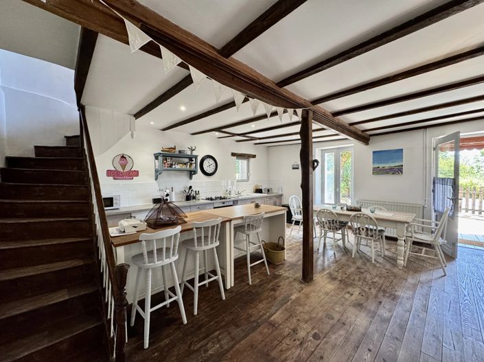 Image No.8-3 Bed Village House for sale