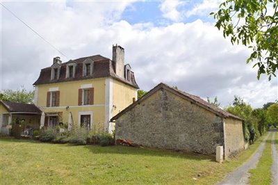 1 - Chapdeuil, Maison