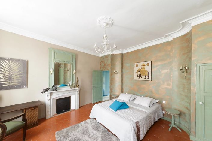 Image No.12-8 Bed House for sale