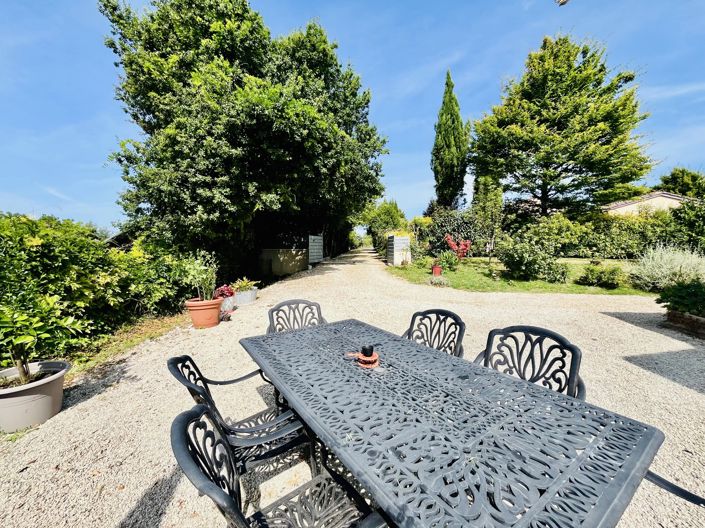 Image No.2-Maison de 4 chambres à vendre à Lalandusse