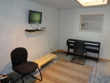 b8d56b803d46c907d74bf77ef9e32f41b7179ce6d0640