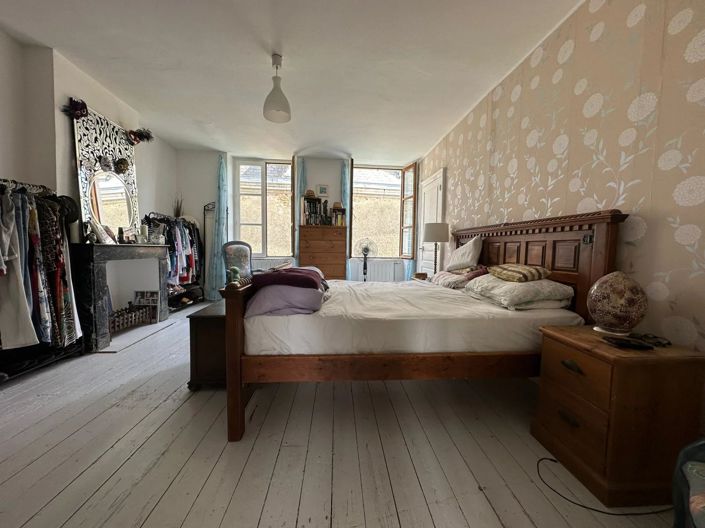 Image No.7-5 Bed Village House for sale