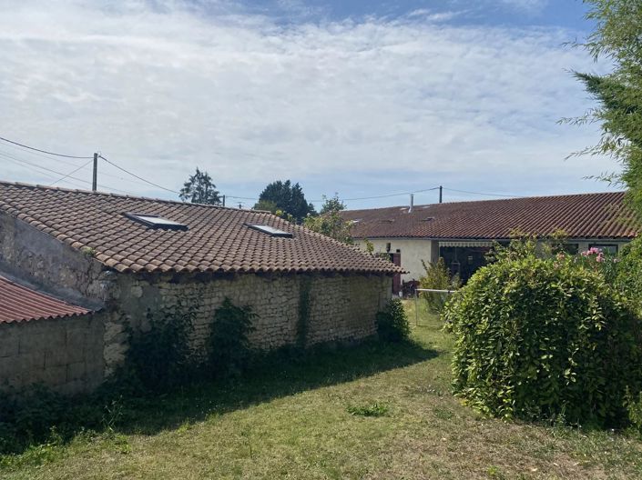 Image No.8-4 Bed House for sale