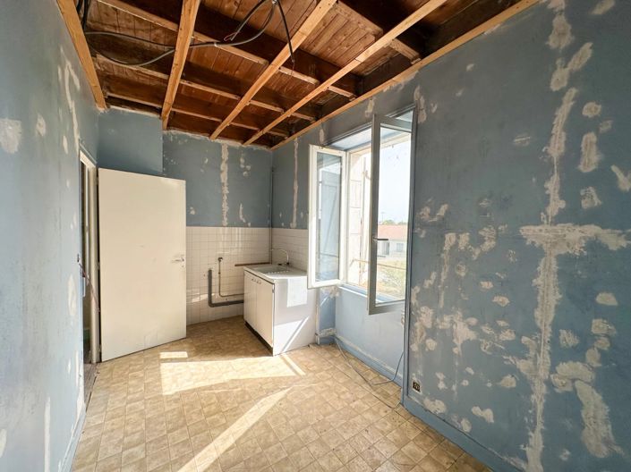 Image No.3-Maison de 4 chambres à vendre à Val-d'Oire-et-Gartempe