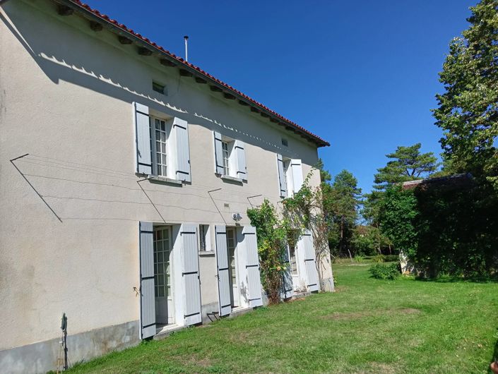 Image No.7-5 Bed House for sale