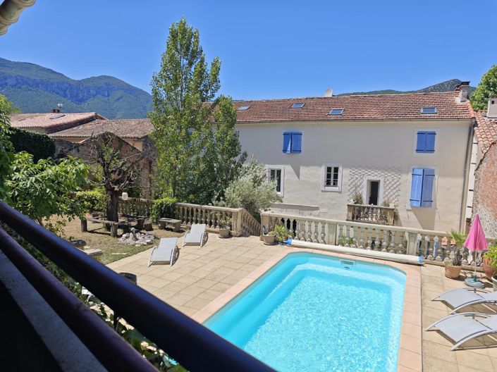 Image No.1-7 Bed House for sale