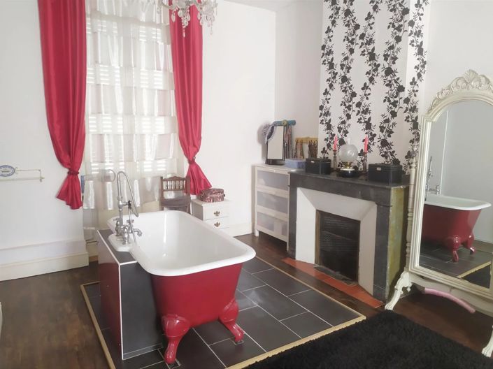 Image No.11-7 Bed House for sale